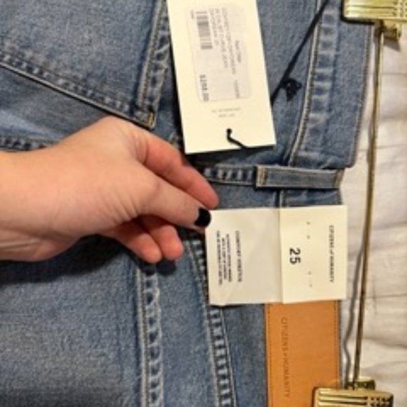 Citizens of Humanity - Picture 3 of 7